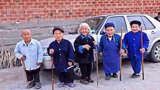 我国第一矮人村,全国第一大矮人村