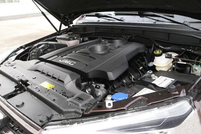 驭胜s350汽油版2.0t发动机,福特2.0t8at