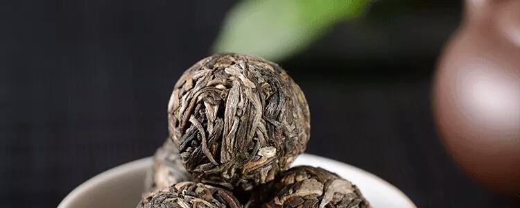 普洱茶大品牌好还是杂牌的好,普洱茶和大厂口粮哪个靠谱