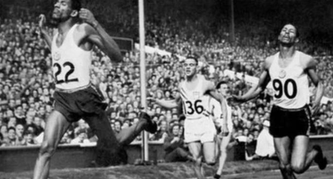 苏炳添vs博尔特基因天赋,苏炳添短跑技术