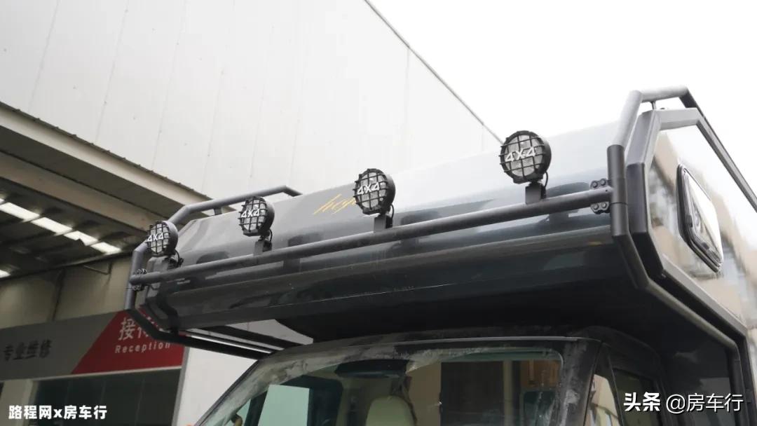 持久续航+超大独立厨卫区，新款霍夫勒启翔后全拓房车