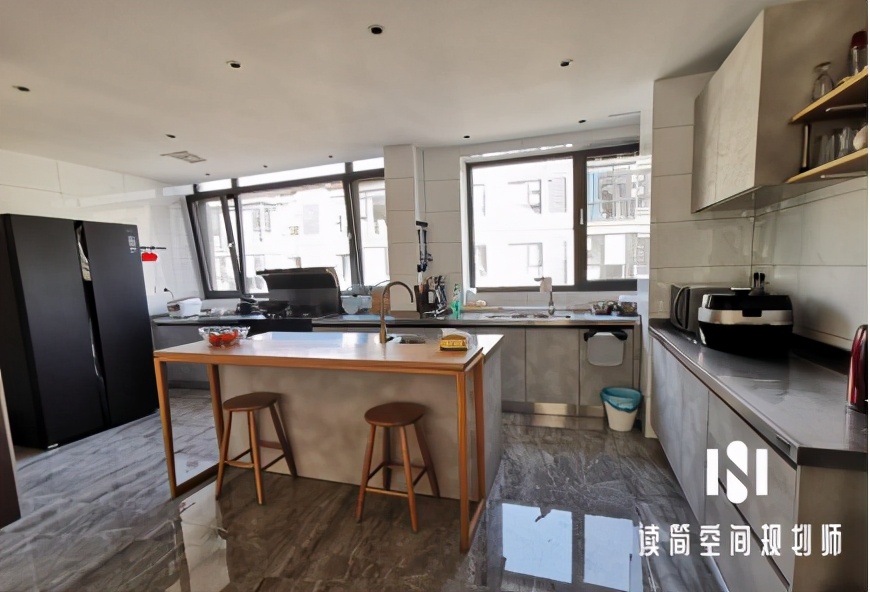 一定要想办法把家变成可以放松，充电的地方