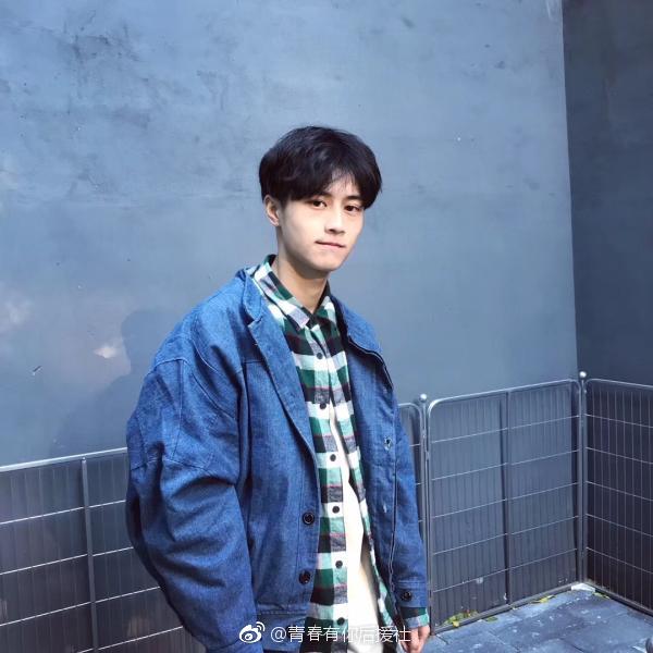 鏄撶儕鍗冪幒鐜嬭仾,鏄撶儕鍗冪幒鍜岀帇鎬濊仾鍚堢収