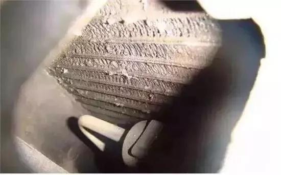 空调蒸发箱内部脏了有什么好办法,如何正确清洗空调蒸发箱