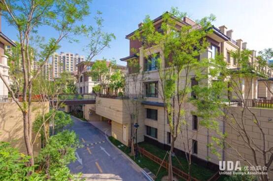 龙湖滟澜山建筑风格,龙湖滟澜山景观设计方案