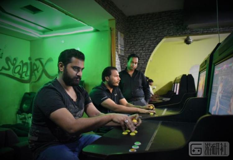 铁拳世界冠军回到了巴基斯坦