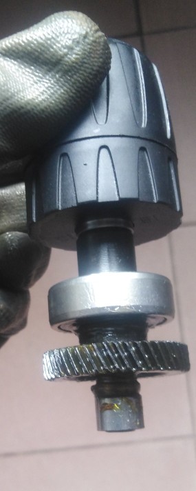 手电钻内部构造,手电钻的各组成部分图片