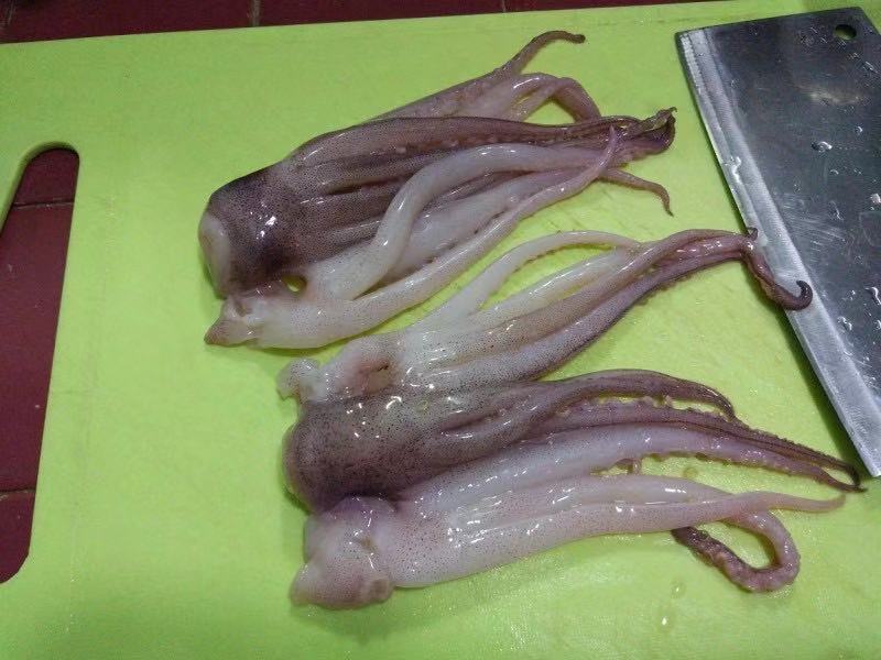 爆炒鱿鱼味道香独家秘制小配方,爆炒鱿鱼的正宗做法四川味道