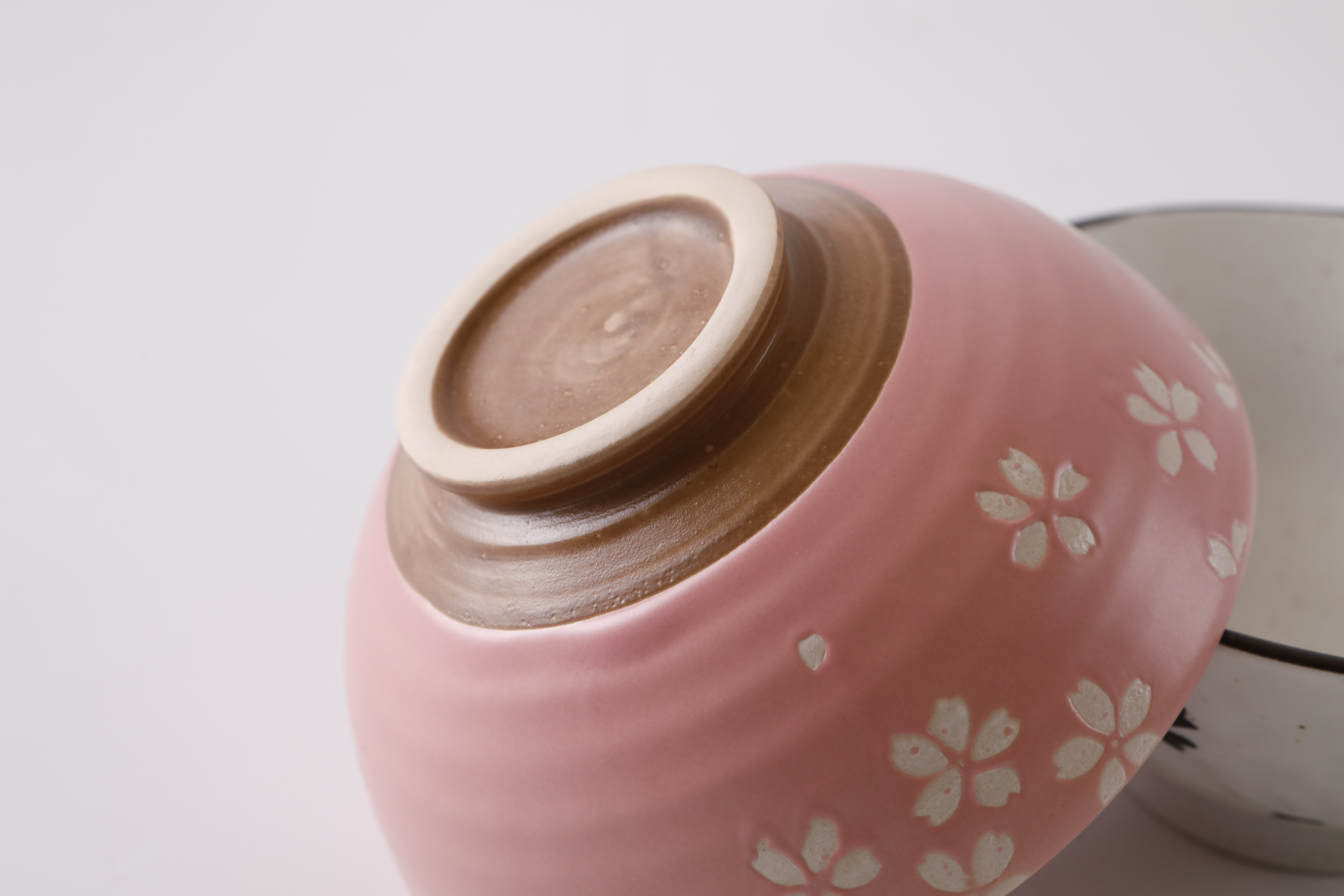 陶瓷餐具是否有毒怎么检测,陶瓷餐具是否有毒外观上怎么区别