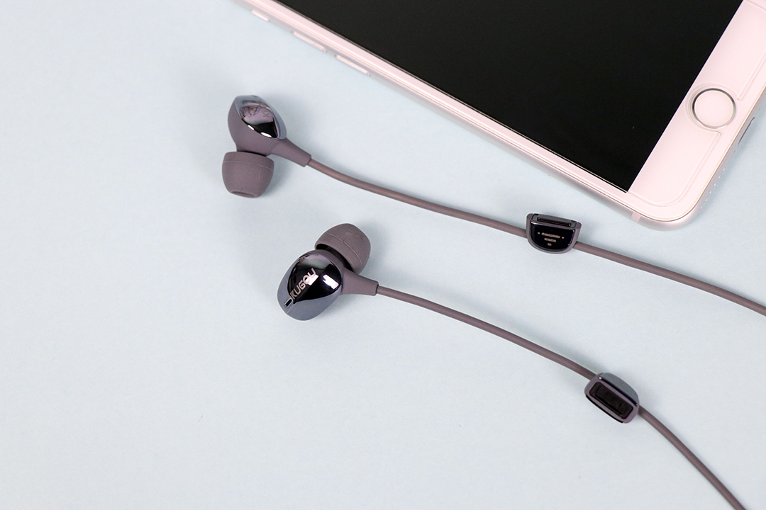 用耳机听就是一种享受的音乐,电音耳机福利极致音质