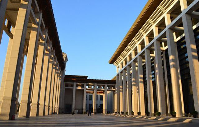 宋朝蹴鞠铜镜,宋蹴鞠铜镜