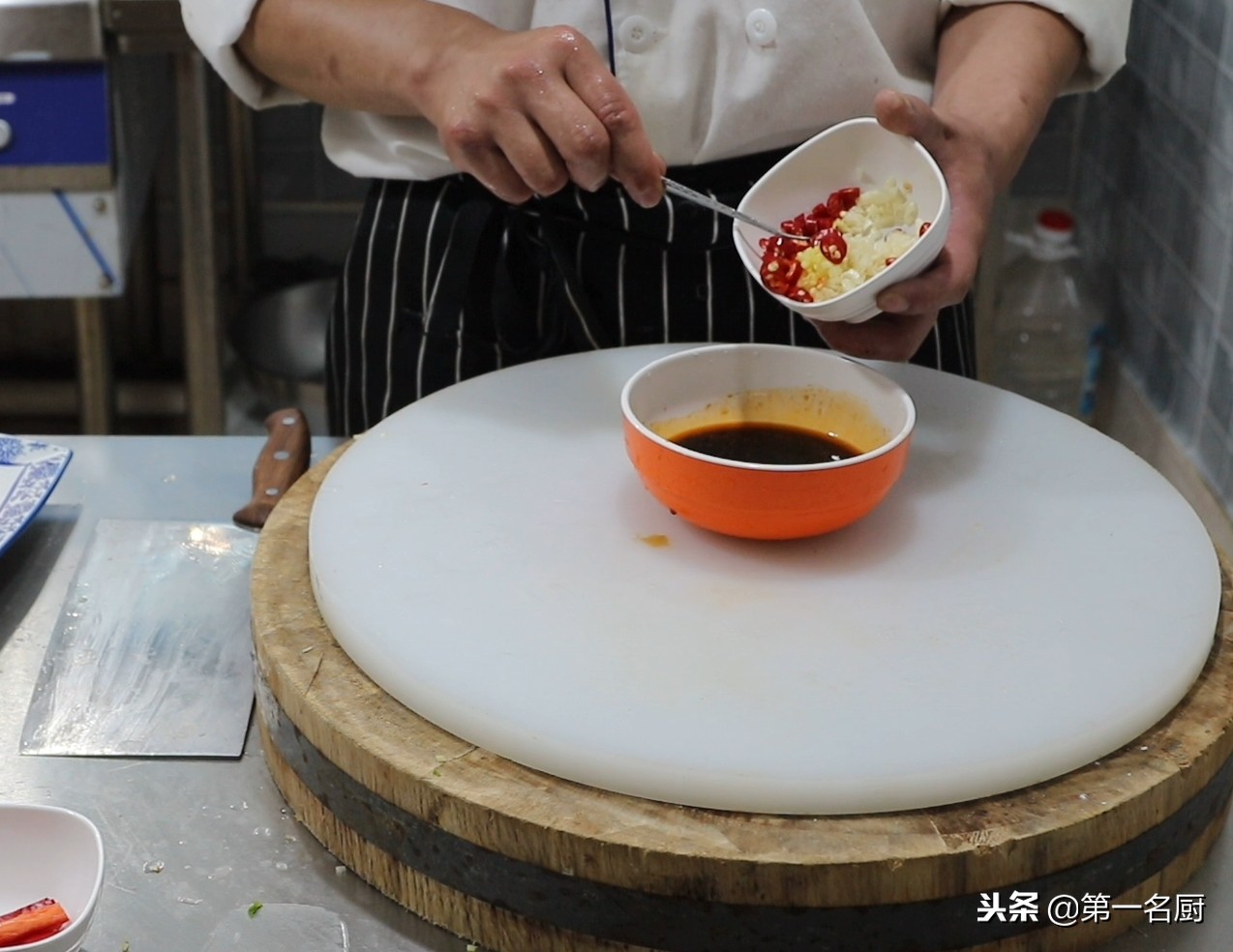 秋葵好吃又好看的做法,秋葵鸡蛋羹滑嫩鲜香营养更丰富