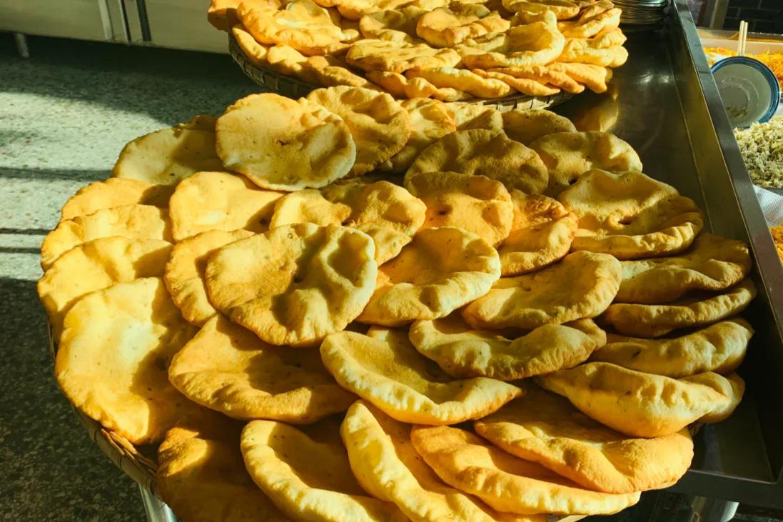 油饼怎么做才能又酥又软皮子不硬,发面油饼怎么炸又酥又好吃