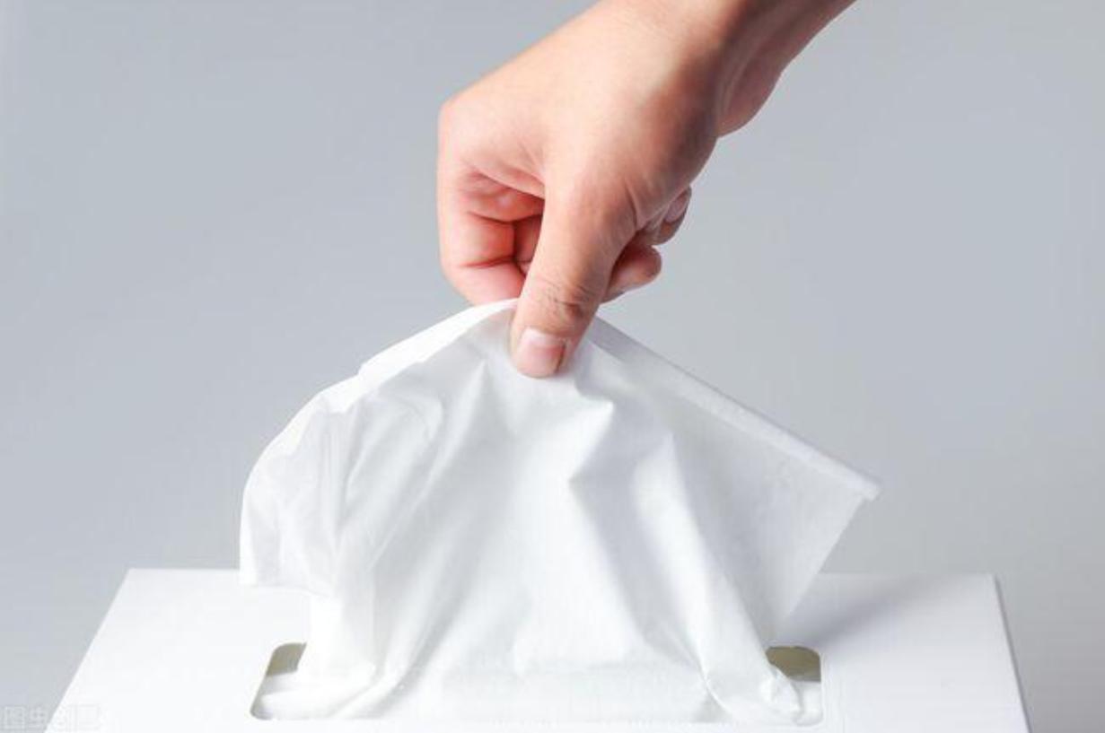 宝宝用湿巾擦屁股的正确方法,为什么用湿巾给宝宝擦屁股会红