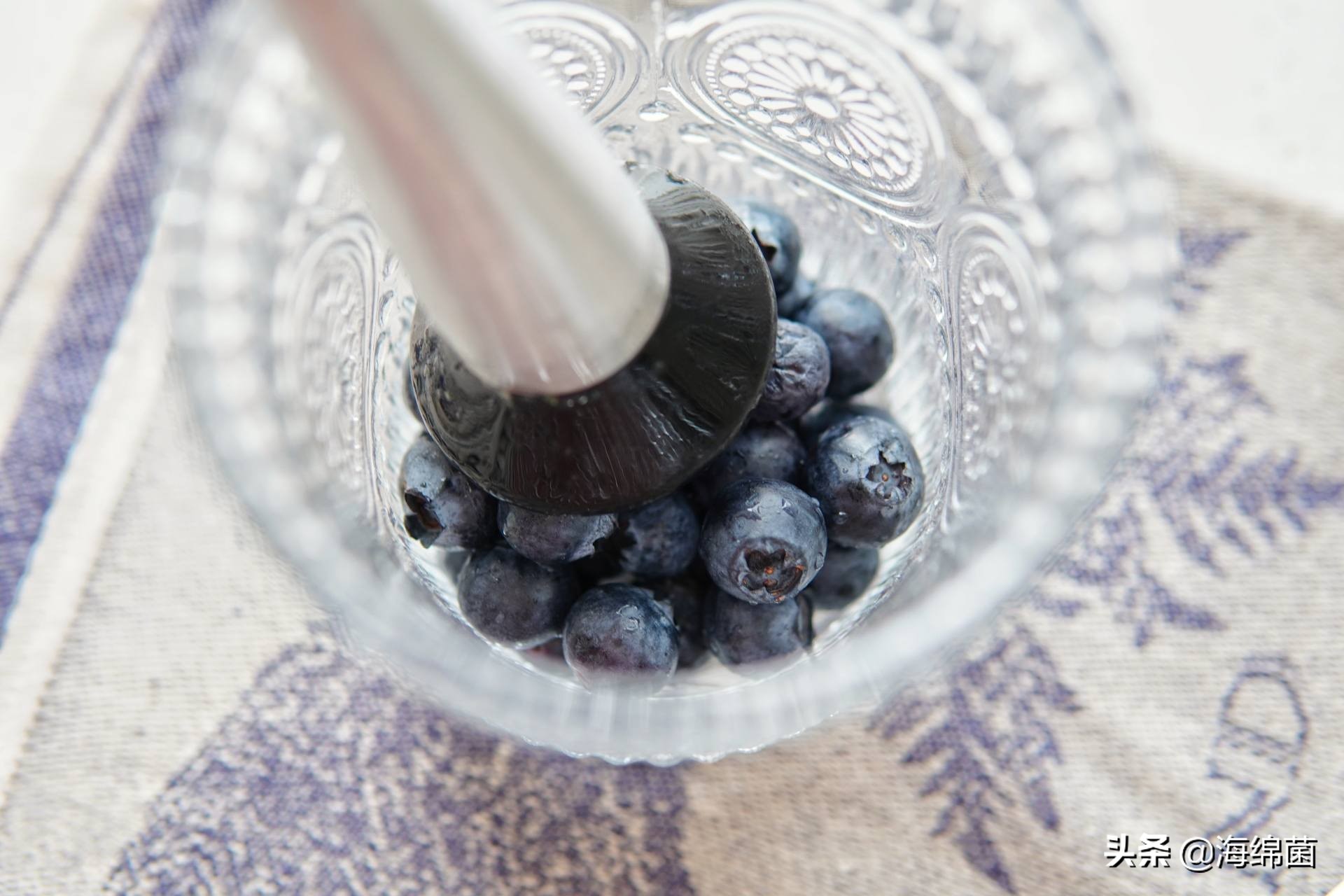 教你做一杯超好喝的夏日饮料,简单自制气泡水饮料