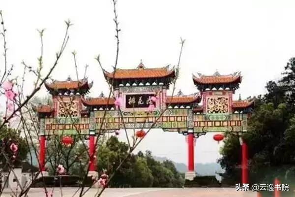 中国八大长联，留下来吓人也是好的