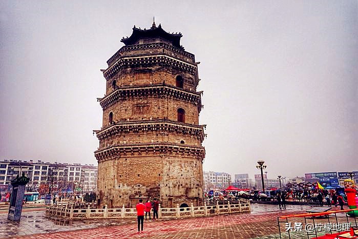 山东菏泽水浒第一城,菏泽很富吗