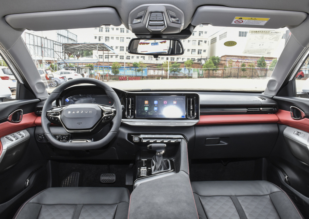 宝骏rc5w旅行车评测,宝骏新增旅行车rc-5w申报图曝光