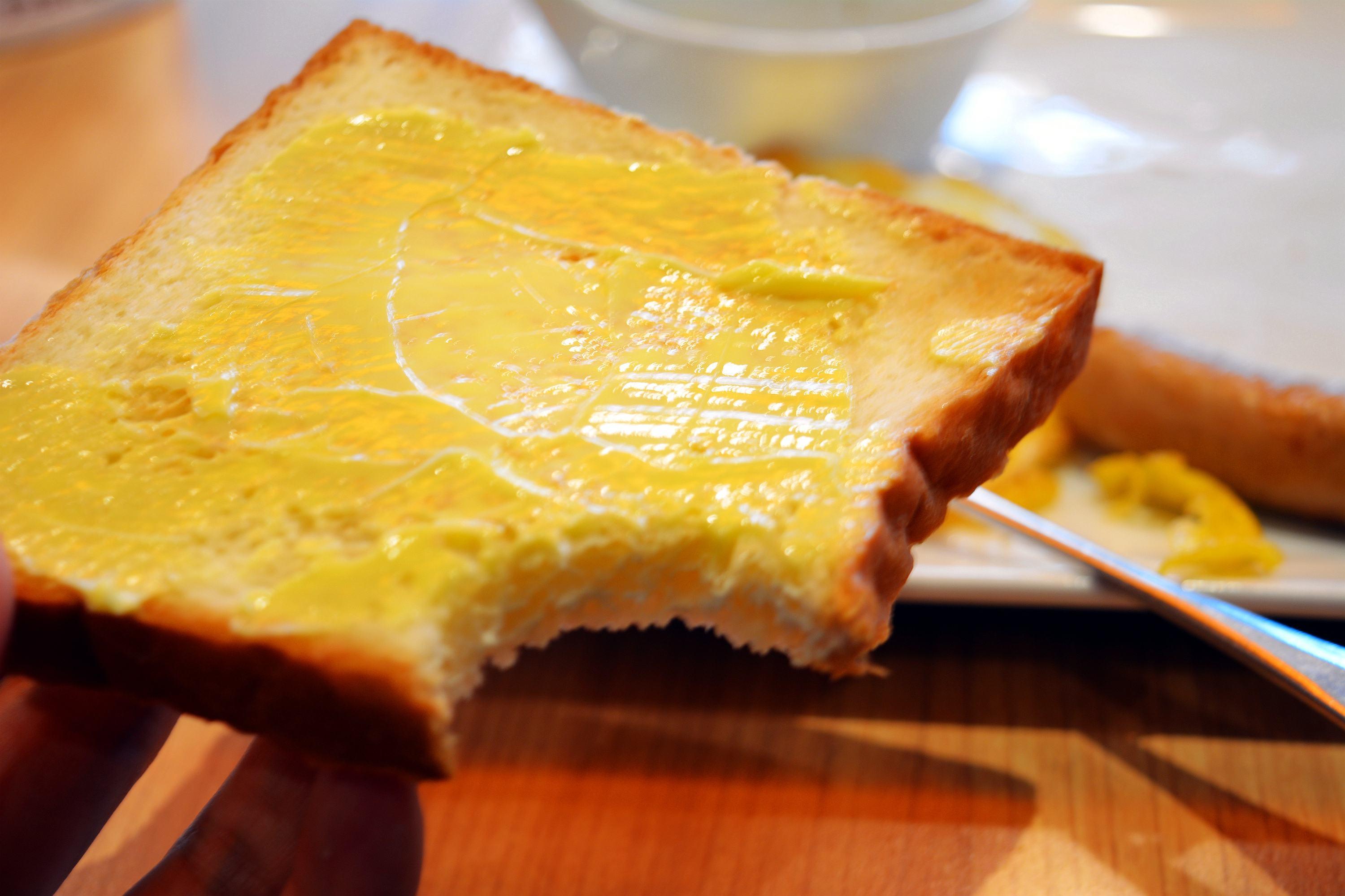 老外吃的黄油到底是什么油,老外常吃的黄油到底是用什么做