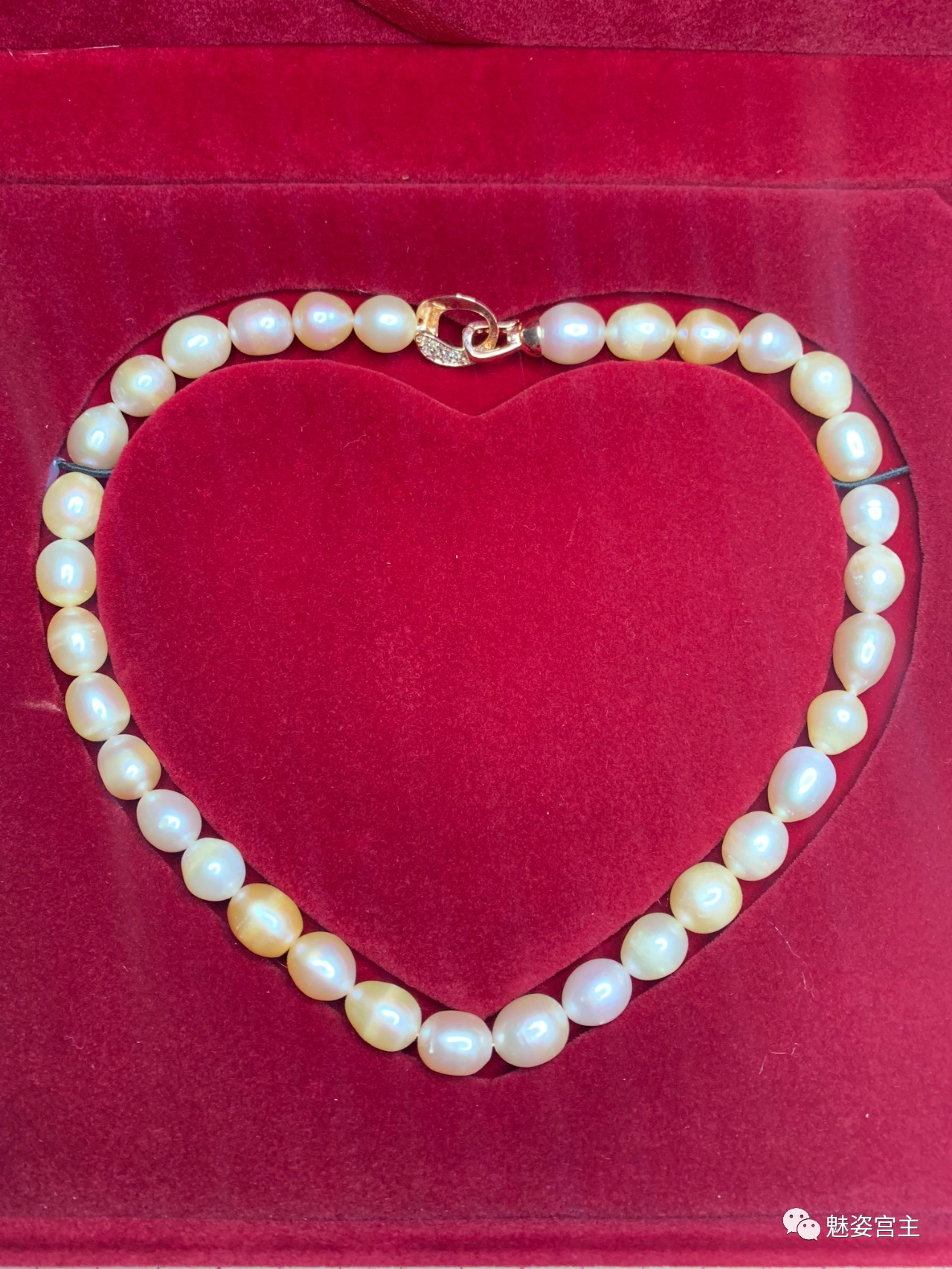 天然淡水珍珠鉴定方法,淡水珍珠和akoya海水珍珠哪个好