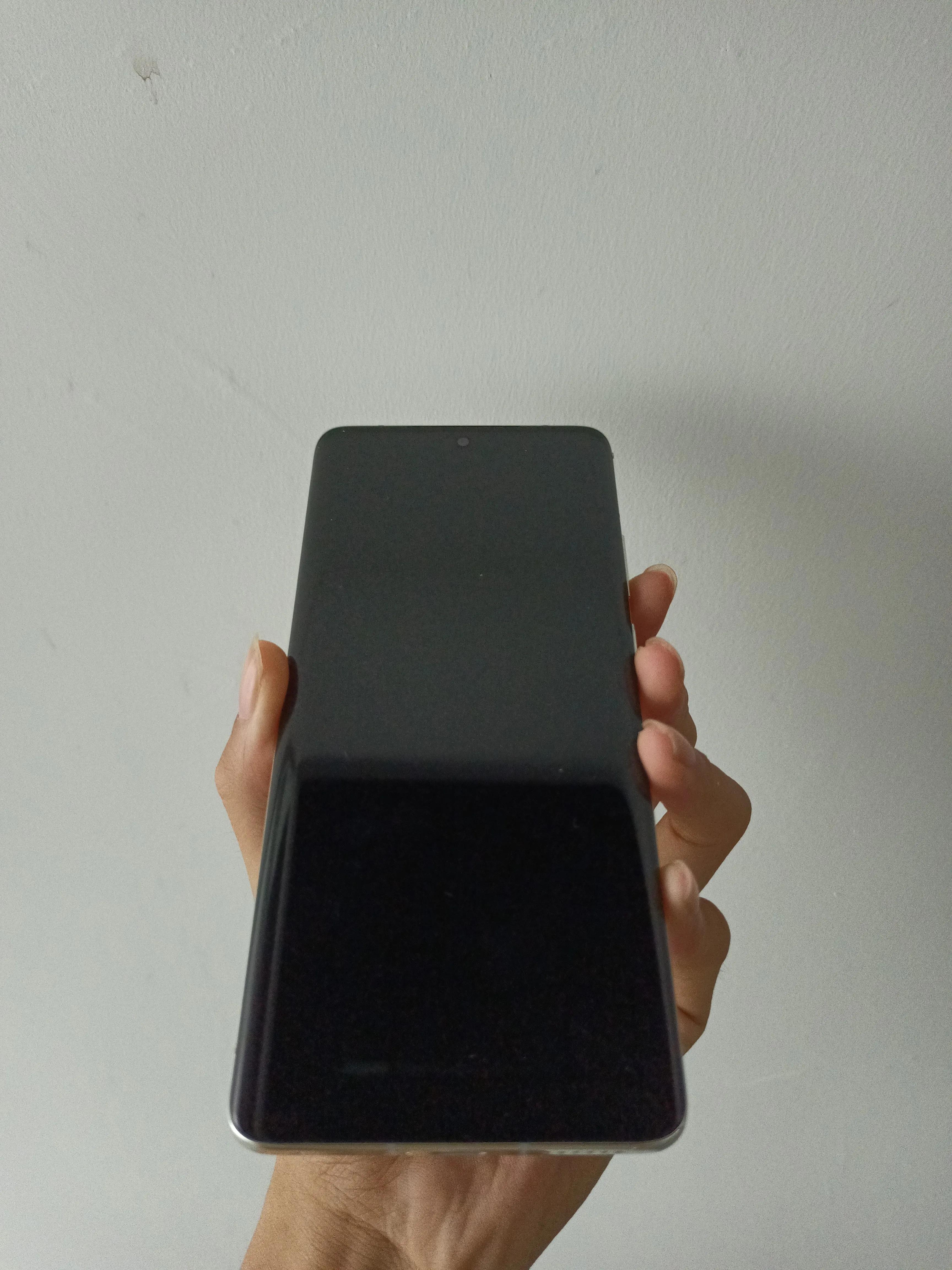 华为p50pro原装手机膜是什么膜,华为p50pro全胶钢化膜贴膜教程