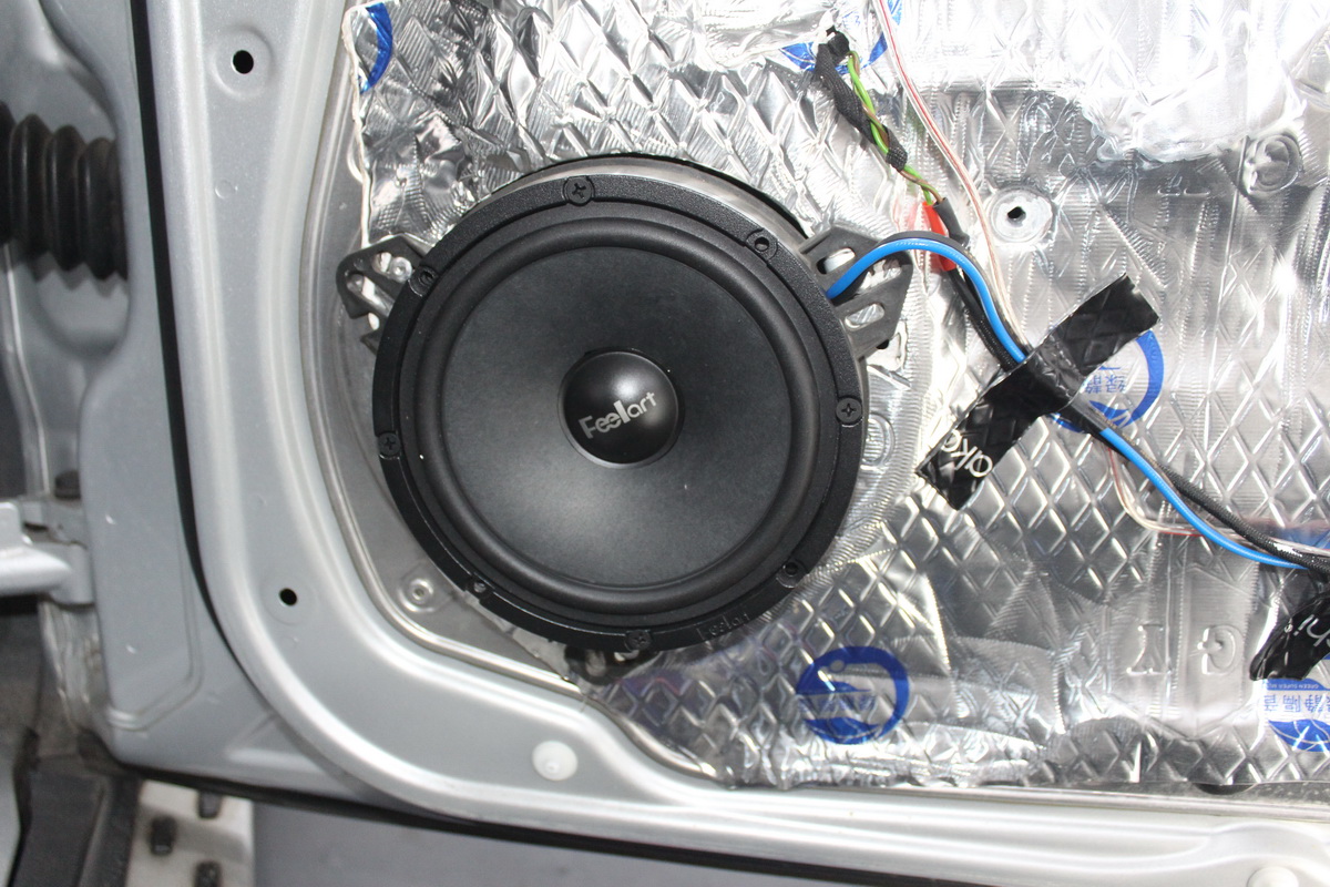 15款奔驰glk300无损升级音响,奔驰glk300用的什么音响