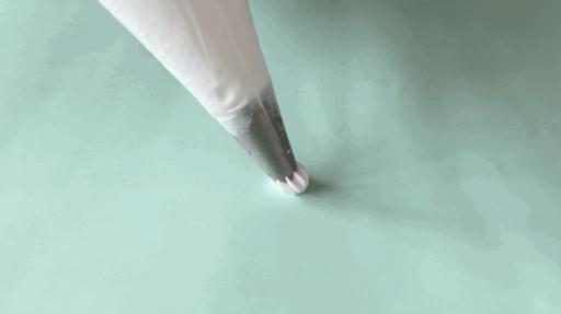 动物奶油裱花基础知识和手法,巧克力蛋糕裱花基础手法