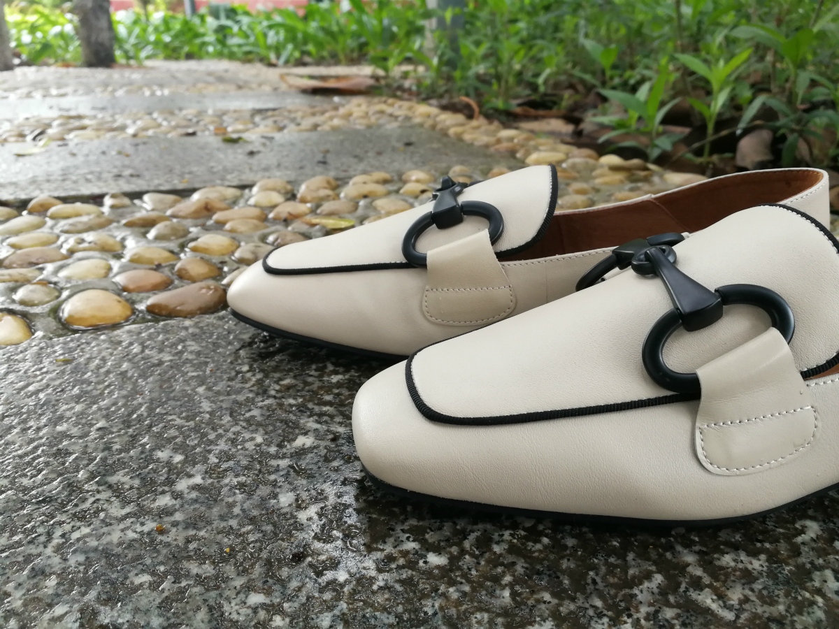 百丽的鞋子怎么样，百丽2019女复古乐福鞋试用介绍