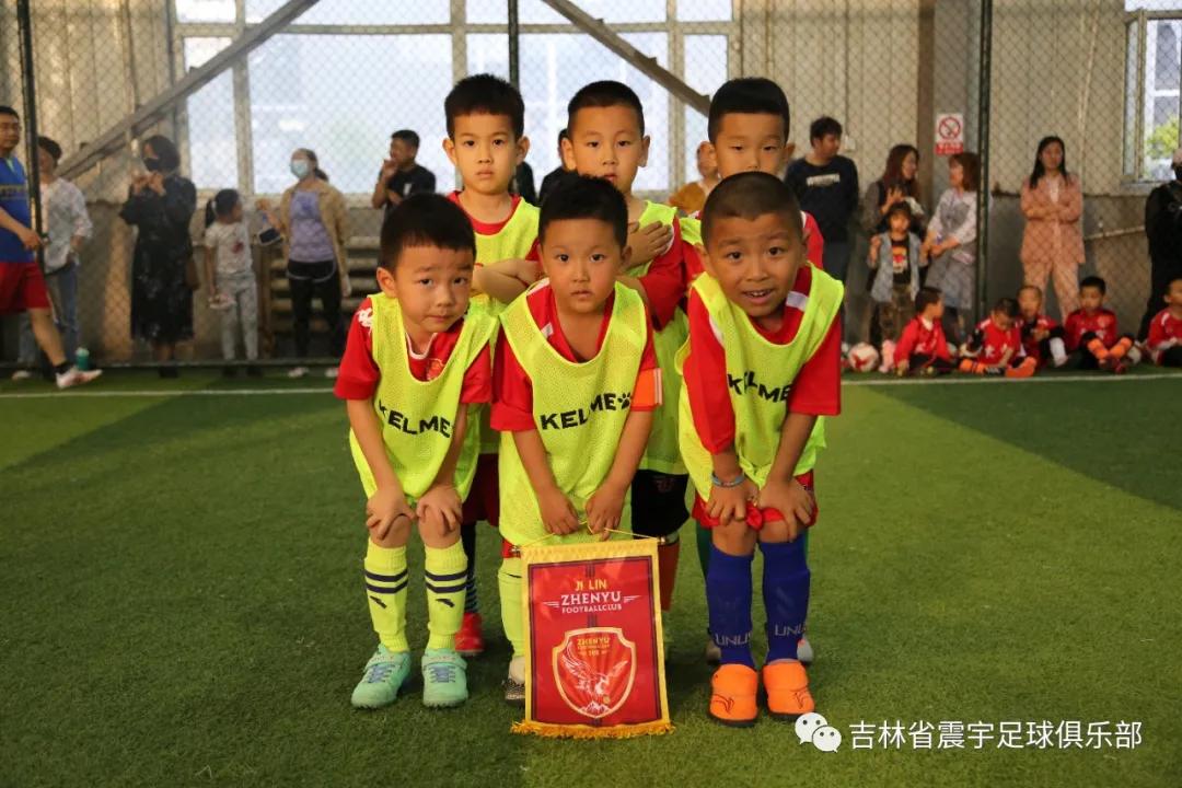 快乐童年,足球相伴!——震宇足球俱乐部“超级比赛日”精彩瞬间