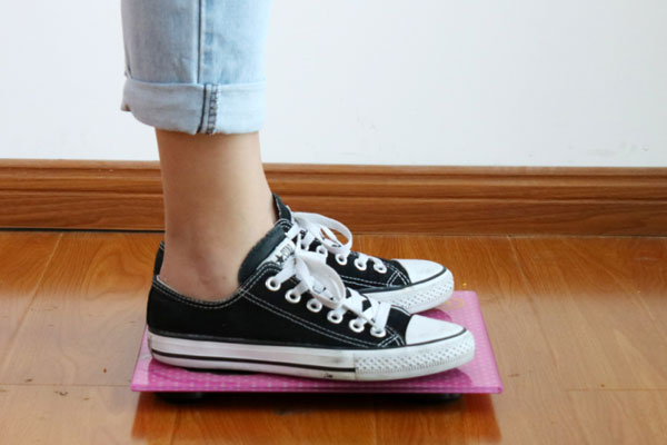 50岁女人钙流失怎么补,中年女性骨密度降低怎么办