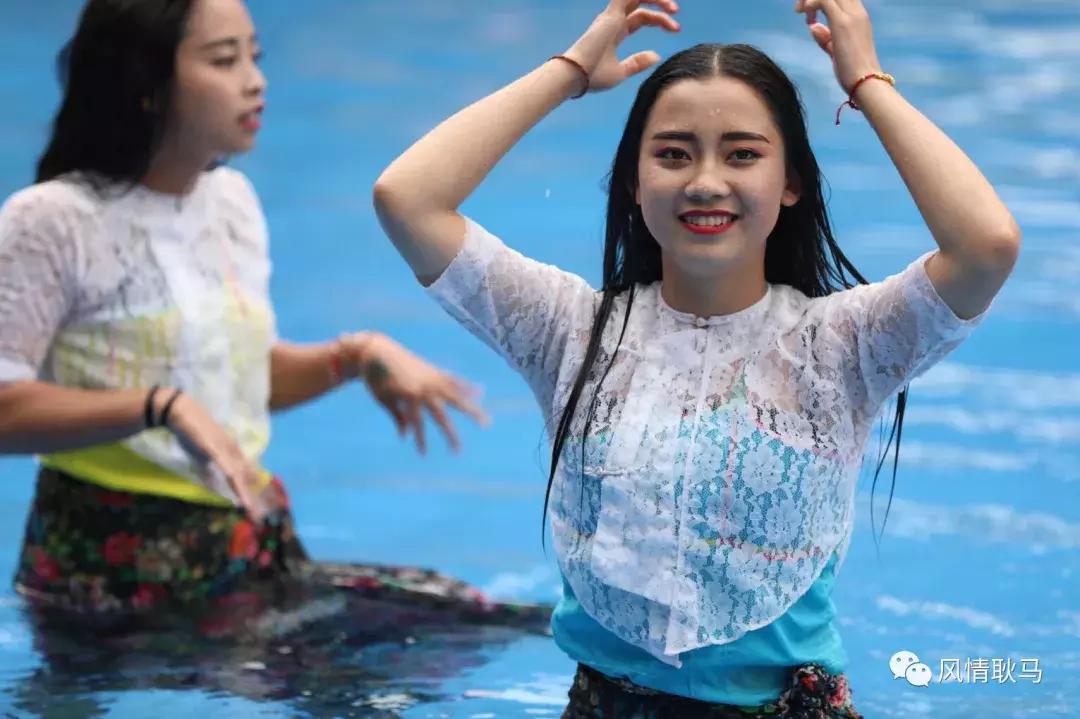 傣族象脚鼓舞的艺术特征,傣族长鼓乐器