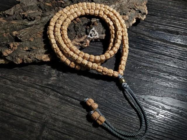 佛手小金刚三日红入手后如何盘玩,佛手小金刚天盘红