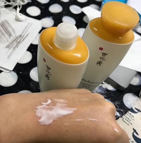 雪花秀精华搭配黛珂水乳,比雪花秀祛黄提亮好的水乳