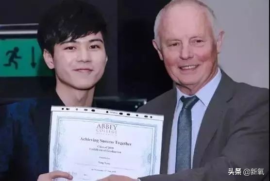 猛喝BB霜、整形数十次、曾爆火的养成系明星，再出现诈骗被抓？