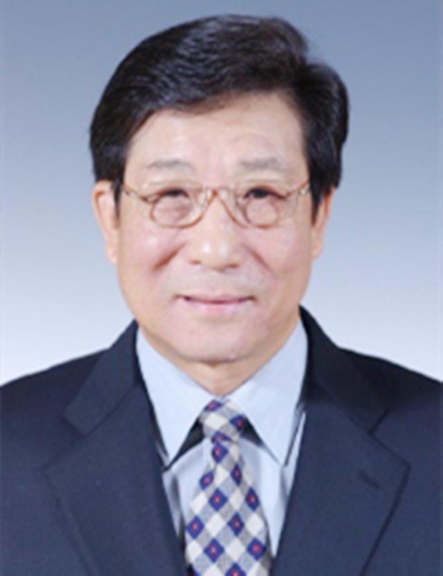 浙江省长打喷嚏绷断皮带，*镕基朱**大笑：你这个是报应