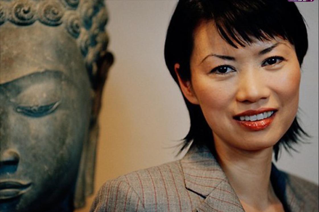 43岁的邓文迪,25岁的邓文迪