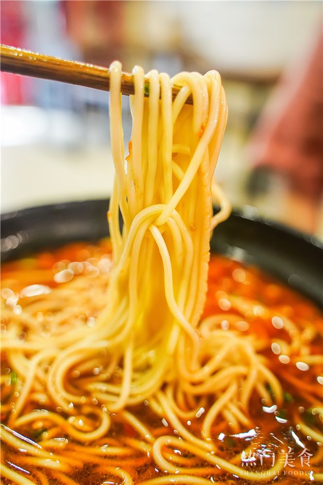 结棍!杨浦区竟然隐藏了翻版“南京路”?10+元就能刷到饱瘫