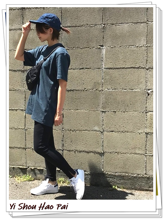 阿迪达斯女鞋小白鞋经典款,阿迪达斯史密斯小白鞋搭配