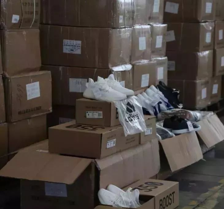 假鞋被美国海关查获,海关查获20亿假鞋