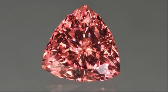 锆石和人工锆石的区别,锆石和氧化锆石有什么区别