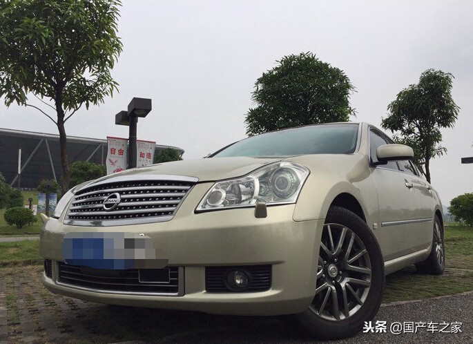 10W收来的“大号轩逸”，4排气管，一脚油门下去朋友都说钱花得值