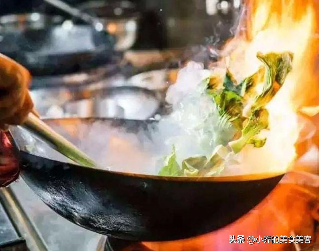 为什么餐饮厨师越来越难做,餐饮厨师的前景和出路