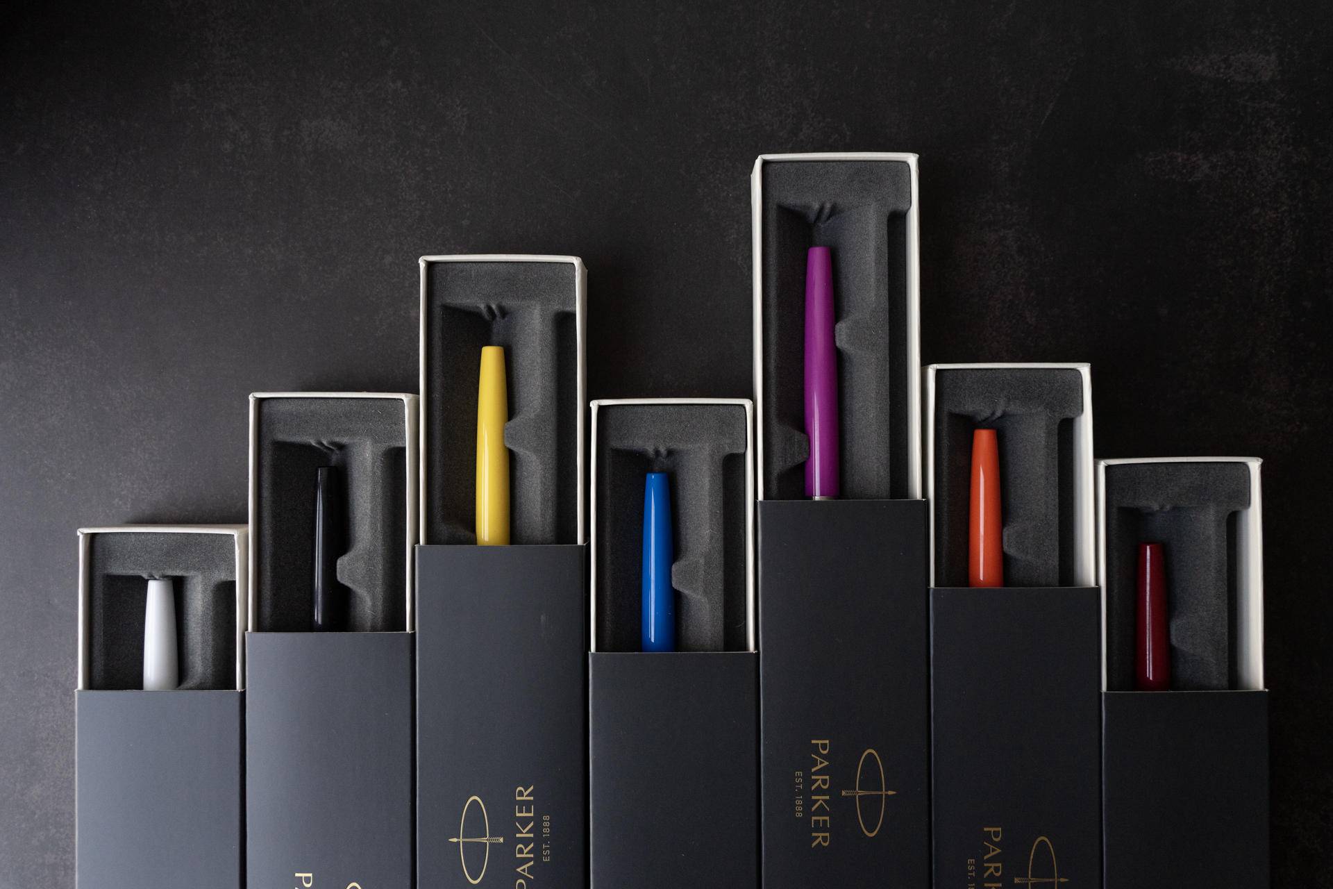 什么牌子的钢笔好价钱又适合学生,小学生都在用的一款高颜值的钢笔