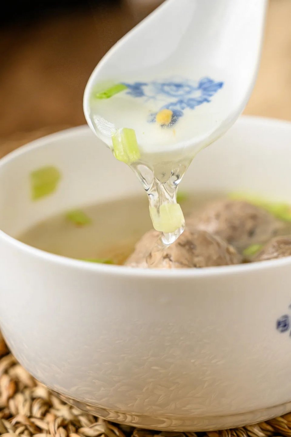 正宗潮汕牛肉丸推广视频,潮汕牛肉丸小哥揭秘内幕