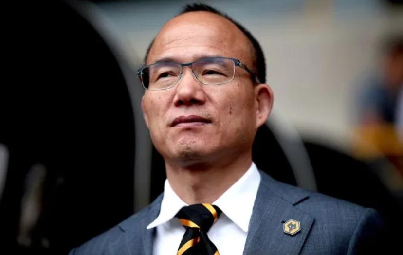 格雷泽家族执掌曼联17年,曼联老板格雷泽累计投入买球员