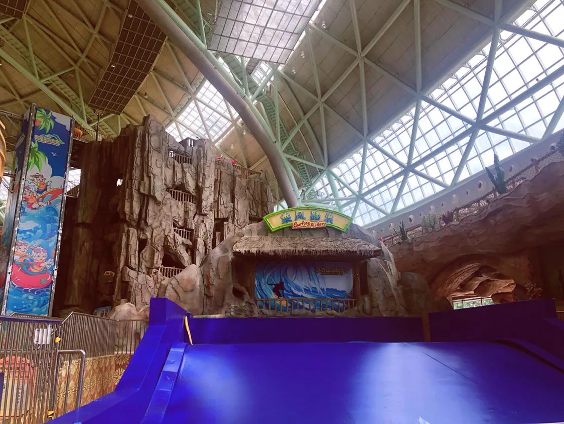 听戏享受这悠闲时光,听戏喝酒自在逍遥