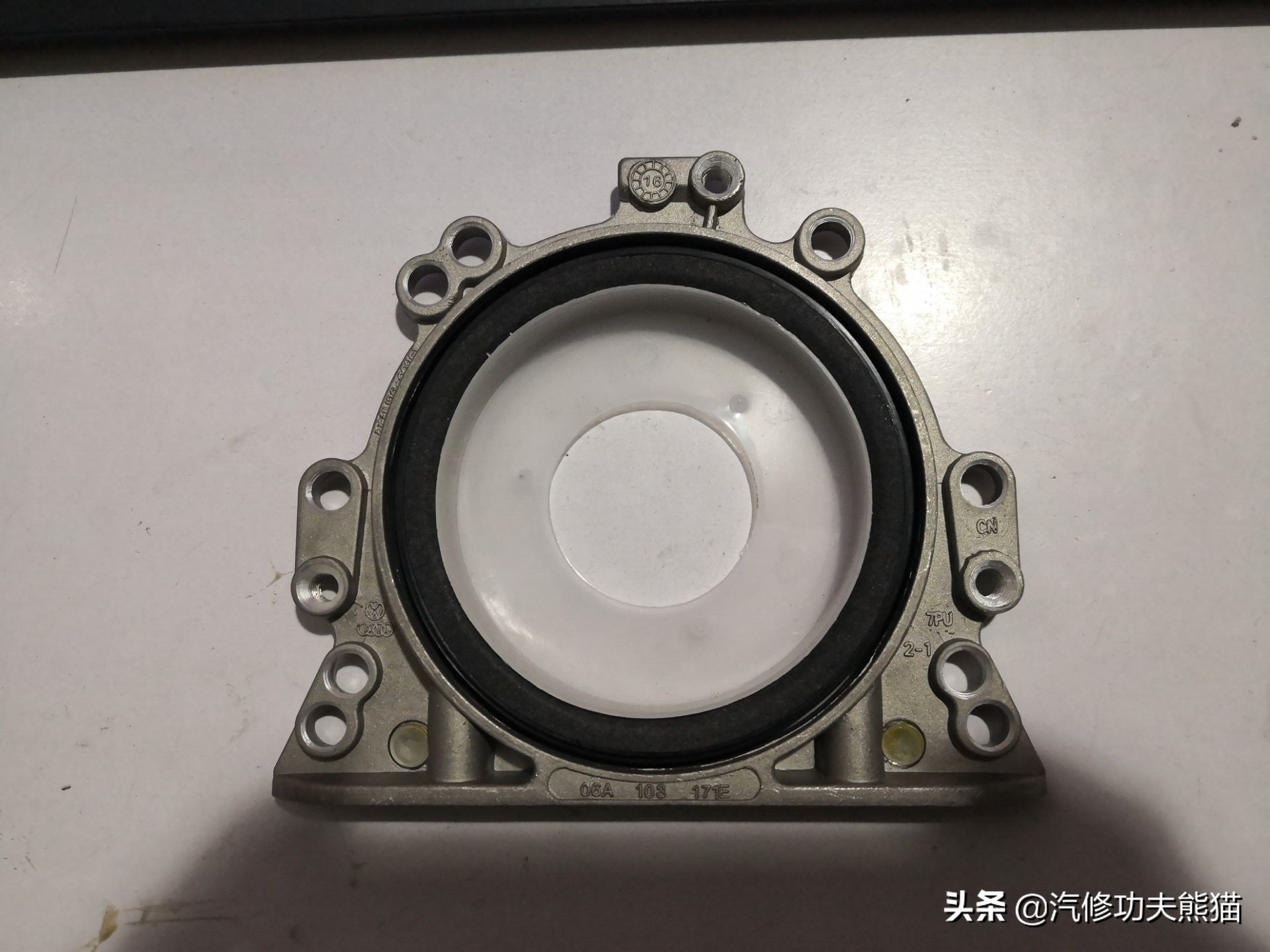 13年奥迪tts多少公里烧机油,奥迪tts急加速故障灯