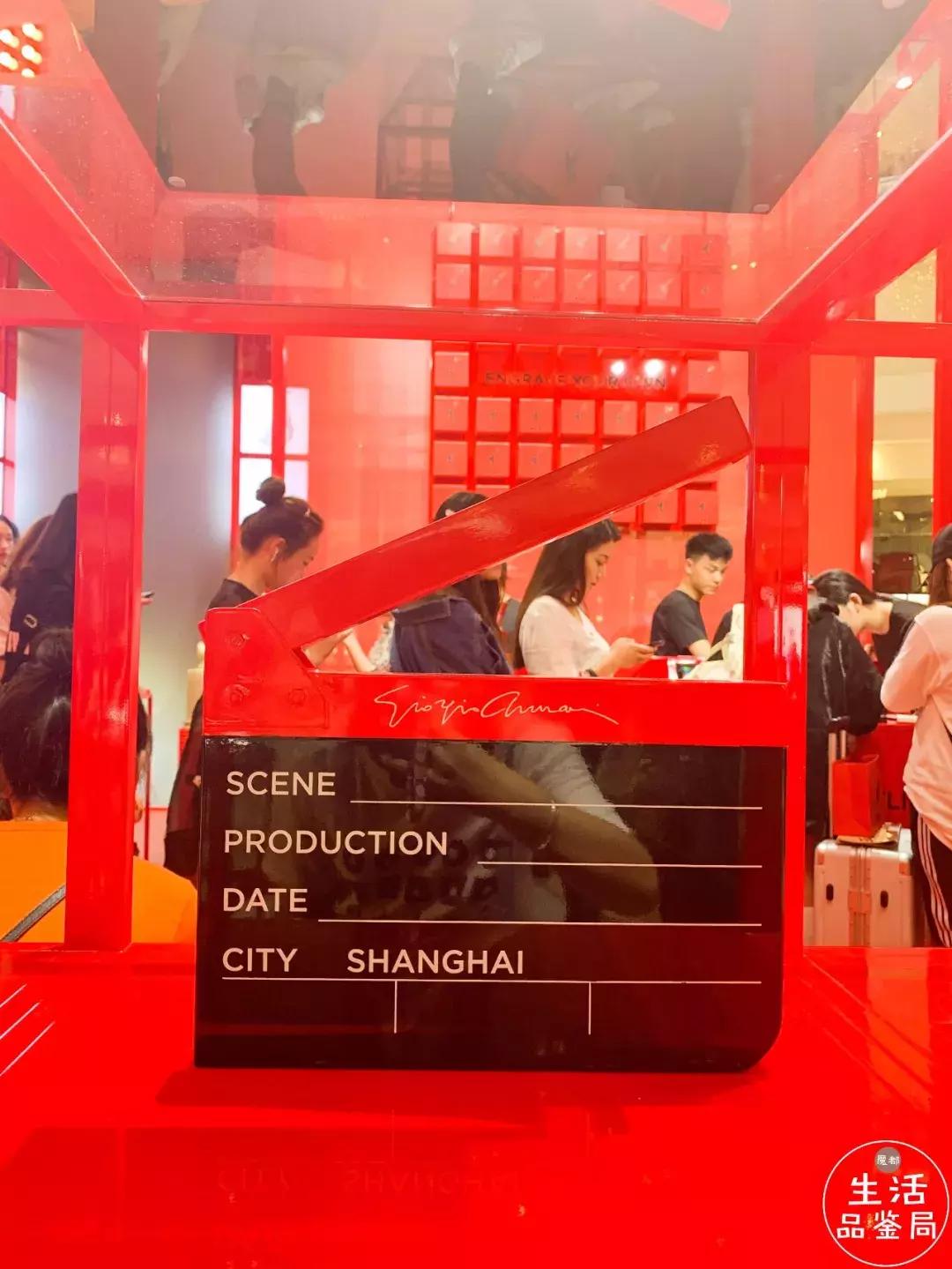 连王嘉尔、郑恺等大牌明星疯狂Pick的阿玛尼快闪店空降魔都