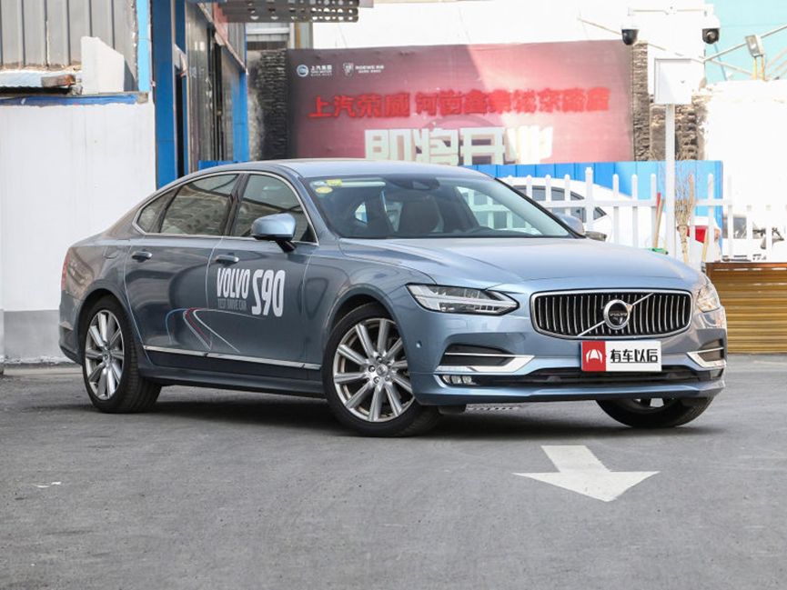 去年我们实测过的轿车里，这8台都有一个“第一”