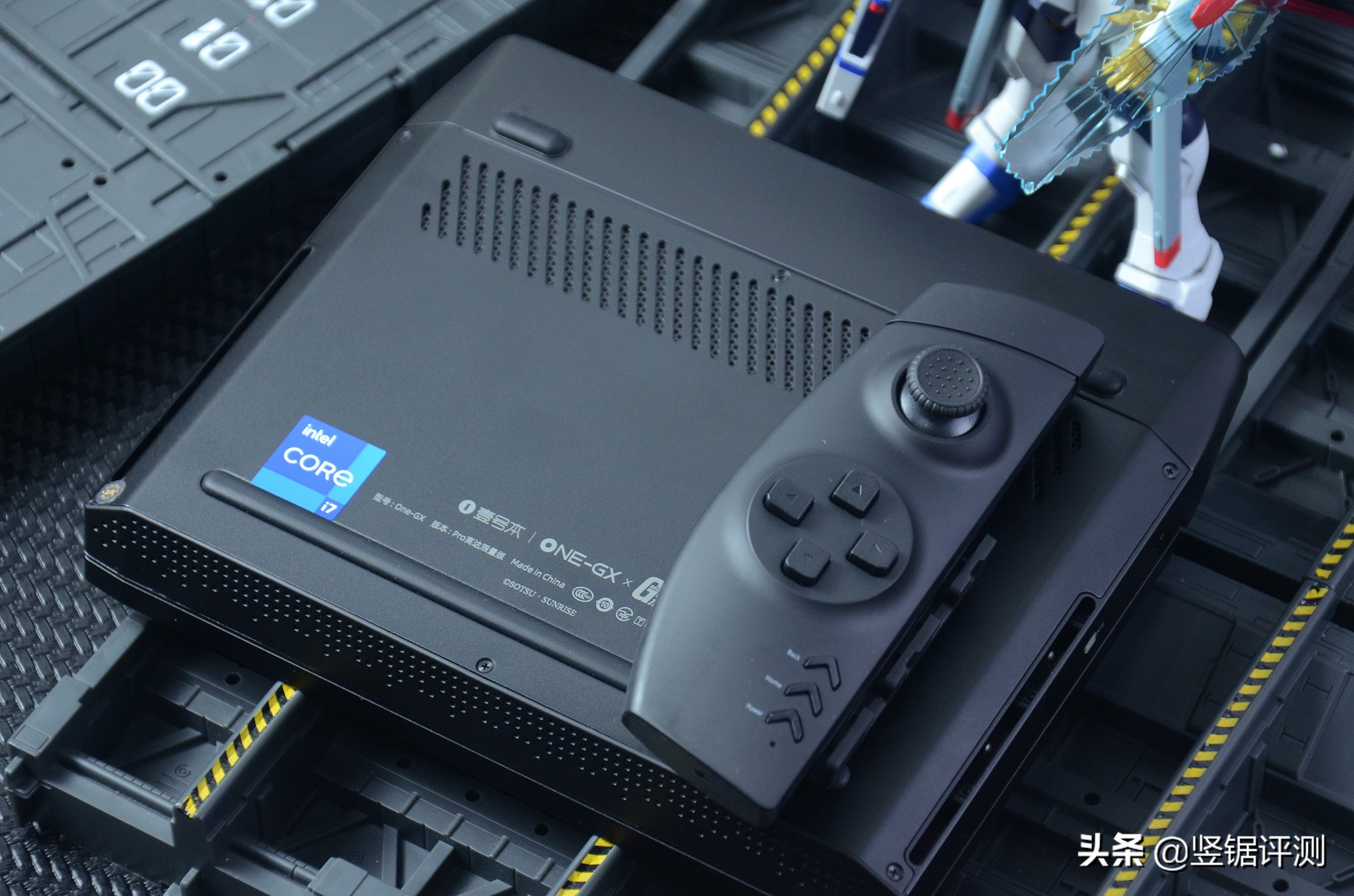 壹号本onegx1pro游戏测试,壹号本one-gx1pro高达限量版5g版